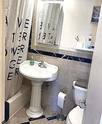 Rented by Oxford Property Group | media 53