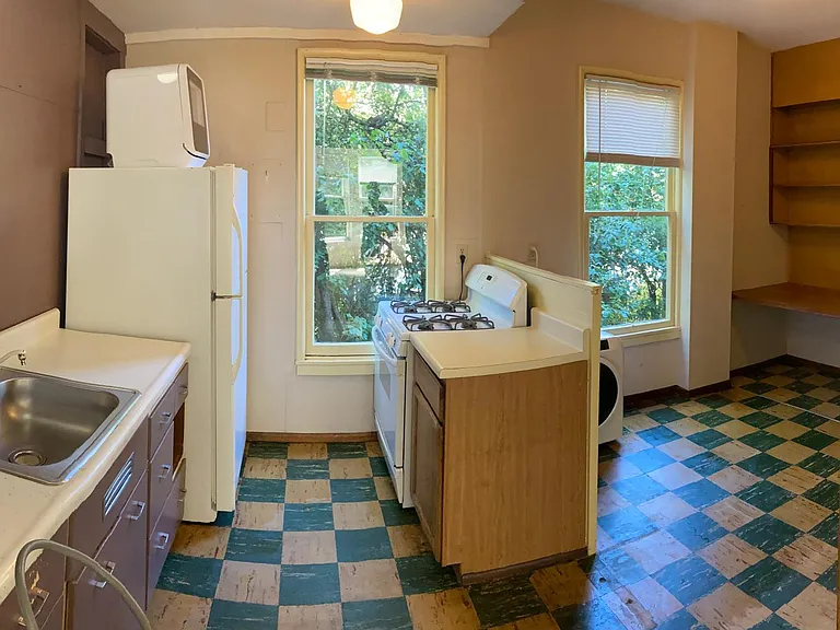 5245 Brooklyn Ave NE #A — Photo 5