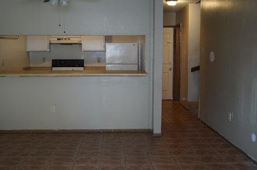 1st image of 1849 Pointe South Dr