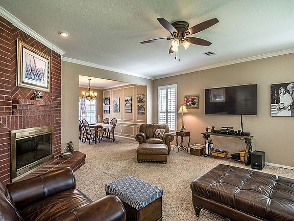 4th image of 4413 Pebble Beach Dr