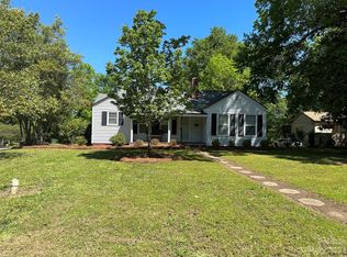 319 Gillsbrook Rd, Lancaster, SC 29720