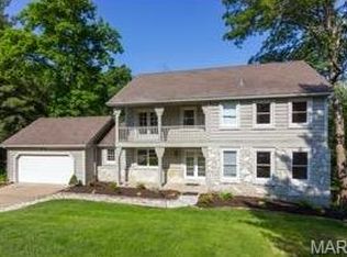 2131 Hunters Way Ct, Chesterfield, MO 63017