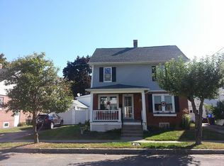 54 Bay State Rd, Holyoke, MA 01040