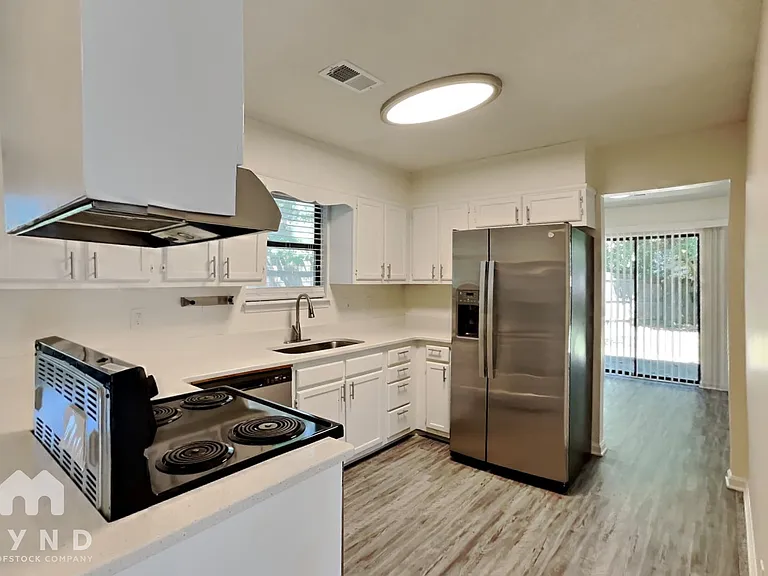 7225 Little Fawn Pkwy — Photo 6