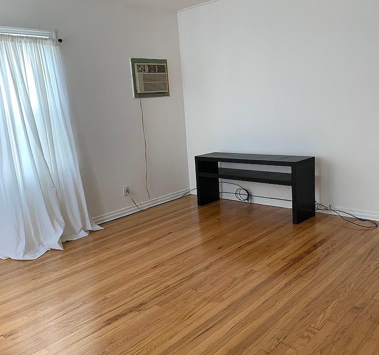 1st image of 1007 Wool Ave