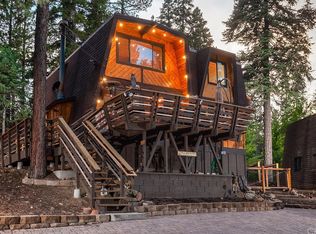 1062 Club View Dr, Big Bear Lake, CA 92315