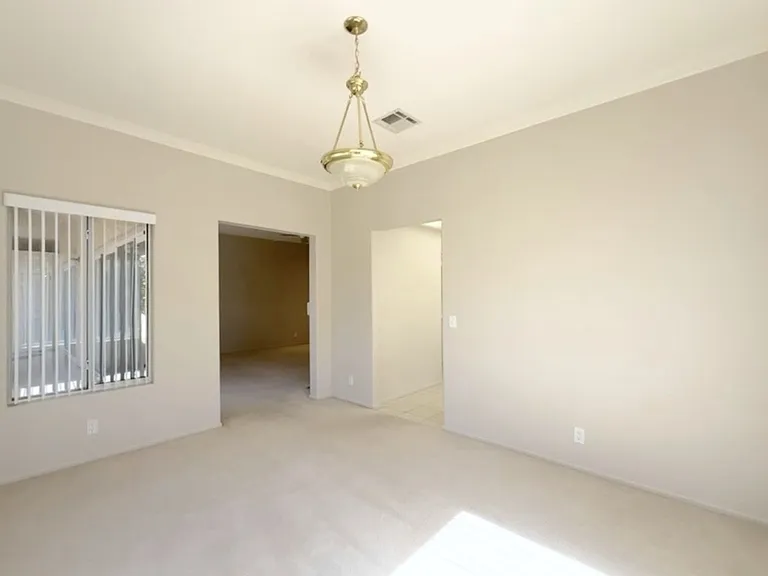 48625 Calle Esperanza — Photo 9