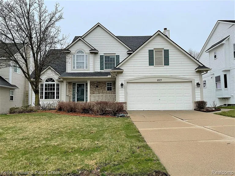4927 Ravine Ct — Photo 1
