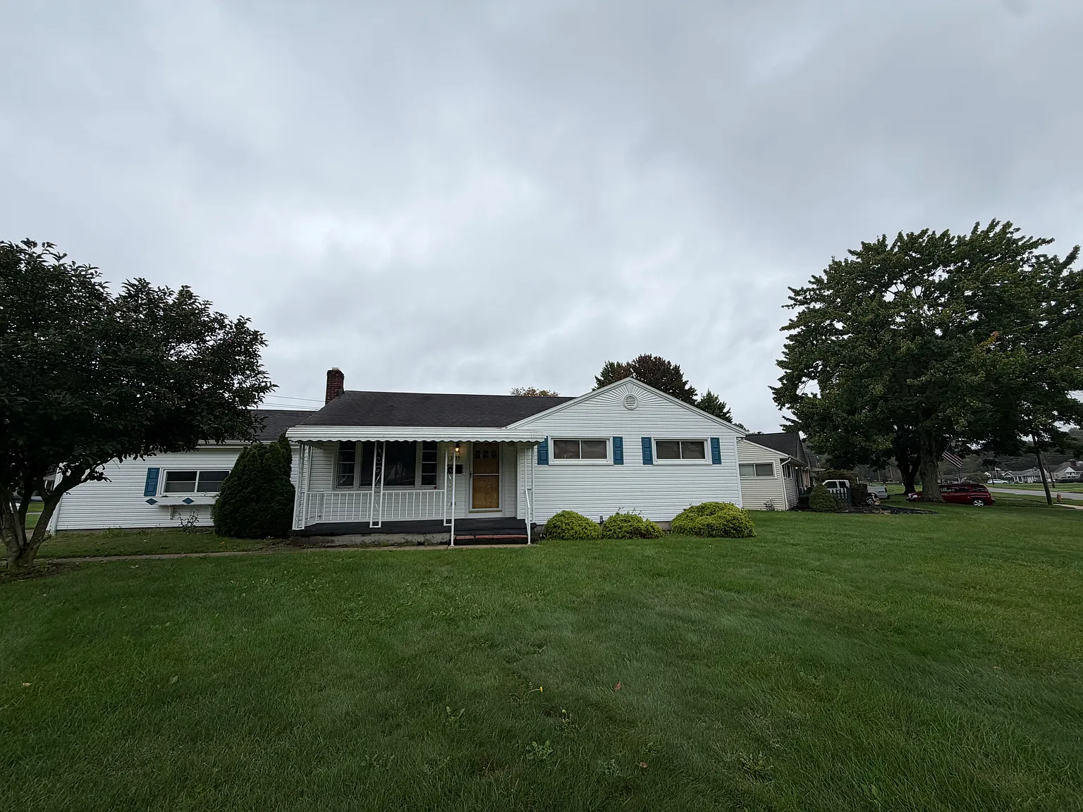 3 bed, 1100 sqft, $1,500 — Photo 3