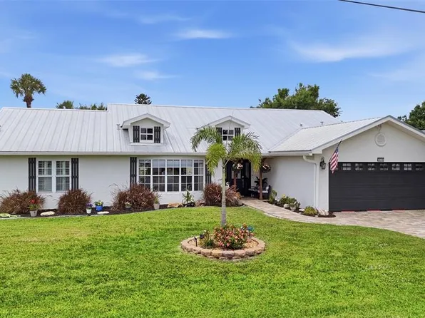 425 Corrientes Cir, Punta Gorda, FL 33983