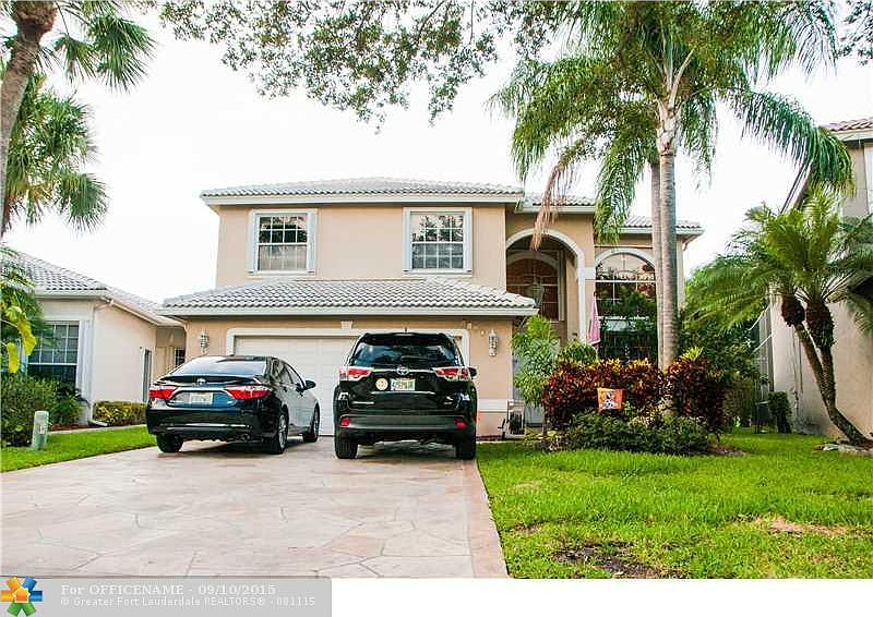 1st image of 6067 NW 77th Dr