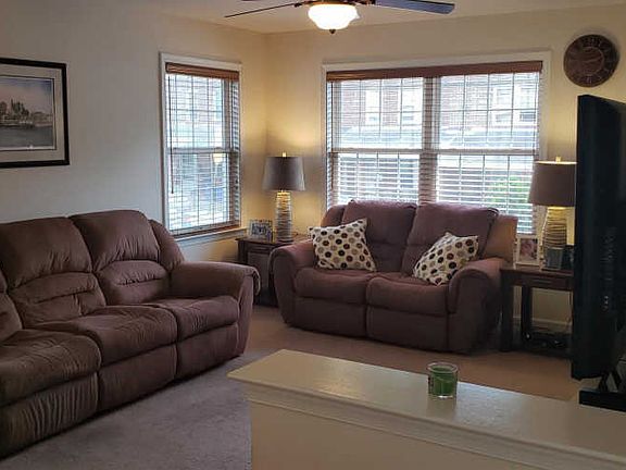 2nd image of 3821 Dennison Ave