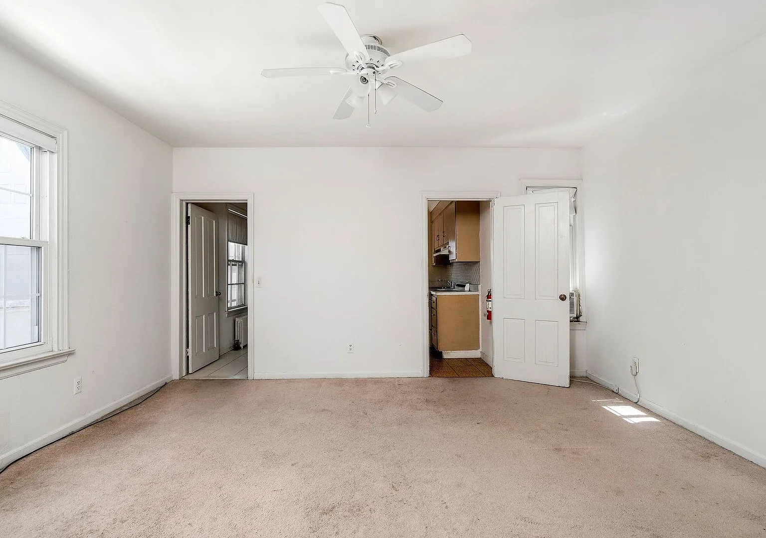 26 Witherspoon St — Photo 3