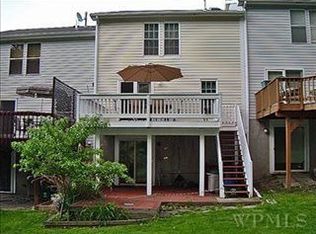 24 Helen Ct, Beacon, NY 12508