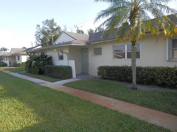 2nd image of 2790 Ashley Dr E APT B