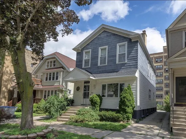 1524 N Humboldt Ave, Milwaukee, WI 53202
