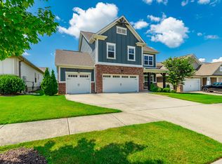 8448 Gray Fox Ct, Ooltewah, TN 37363
