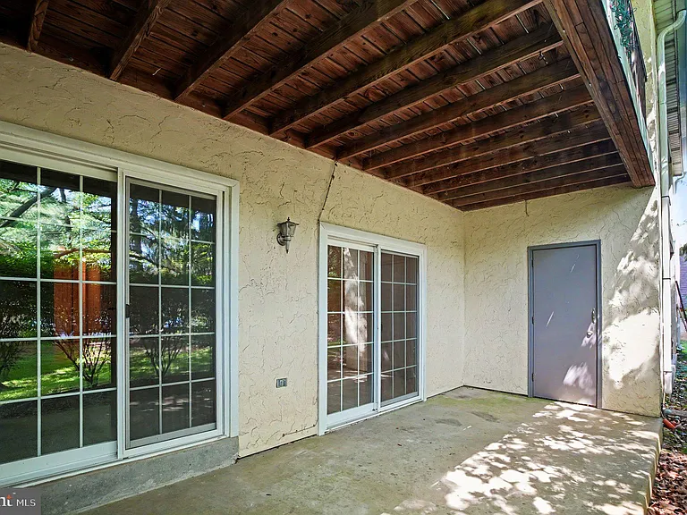 205 Valley Stream Ln #205 — Photo 21
