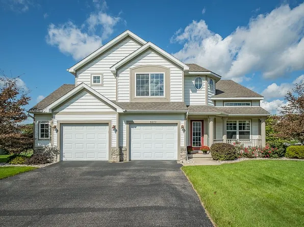 8643 Sun Park Dr, Zeeland, MI 49464