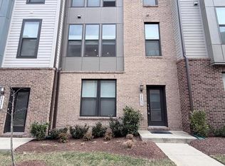 2433 Liberty Loop, Herndon, VA 20171