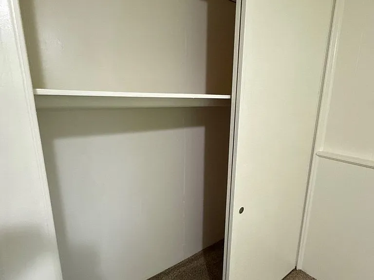 528 SW Levens St #2 — Photo 15
