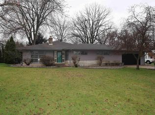 3649 Gordon Rd, Elkhart, IN 46516