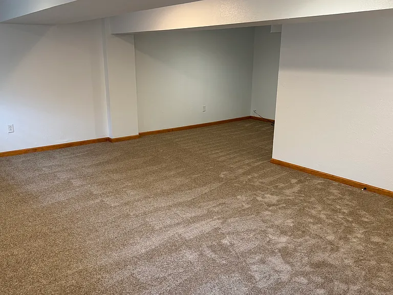 330 College Park Dr — Photo 16