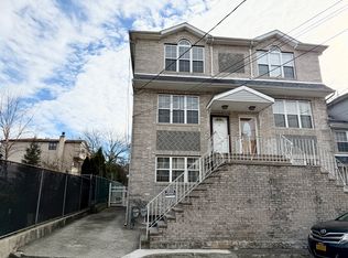 29 Marisa Ct #2, Staten Island, NY 10314