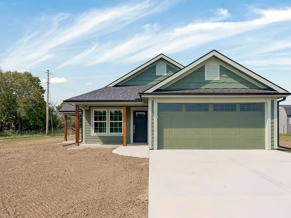 414 Wisteria Ln, Drexel, MO 64742