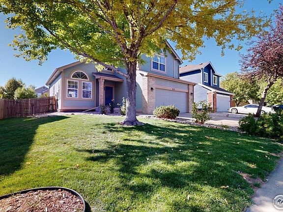 3rd image of 487 Mesa Dr