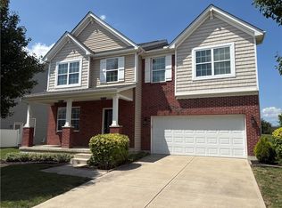2571 Sunset Maple Dr, Tipp City, OH 45371