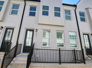 2106 Moores Mill Rd #302, Auburn, AL 36830