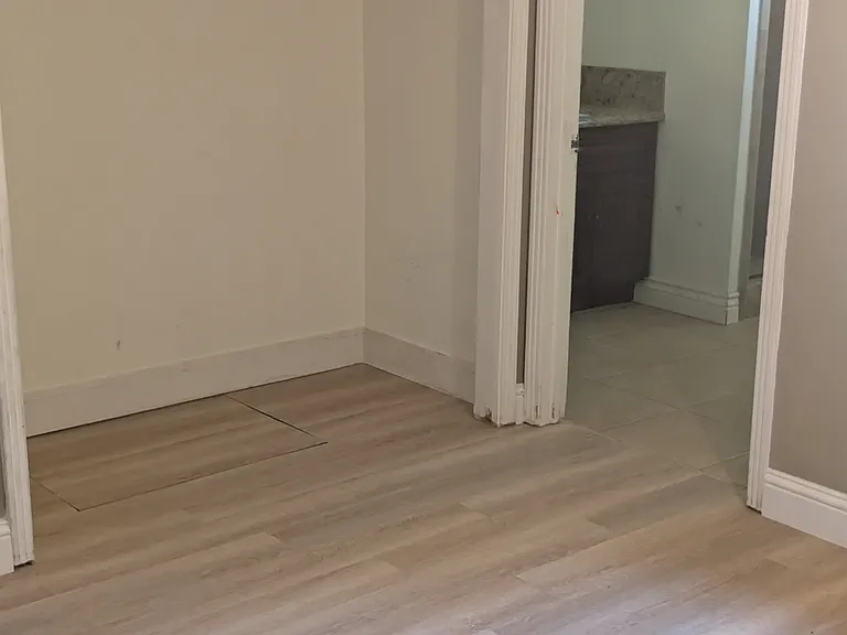 558 Cedar Ave — Photo 5