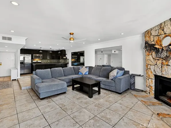 2501 S El Camino Real Unit 204, San Clemente, CA 92672
