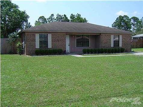 Front View - very nice curb appeal!