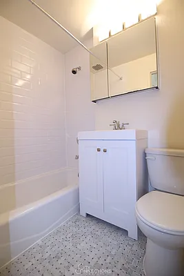 Rented by City Connections Realty | media 25