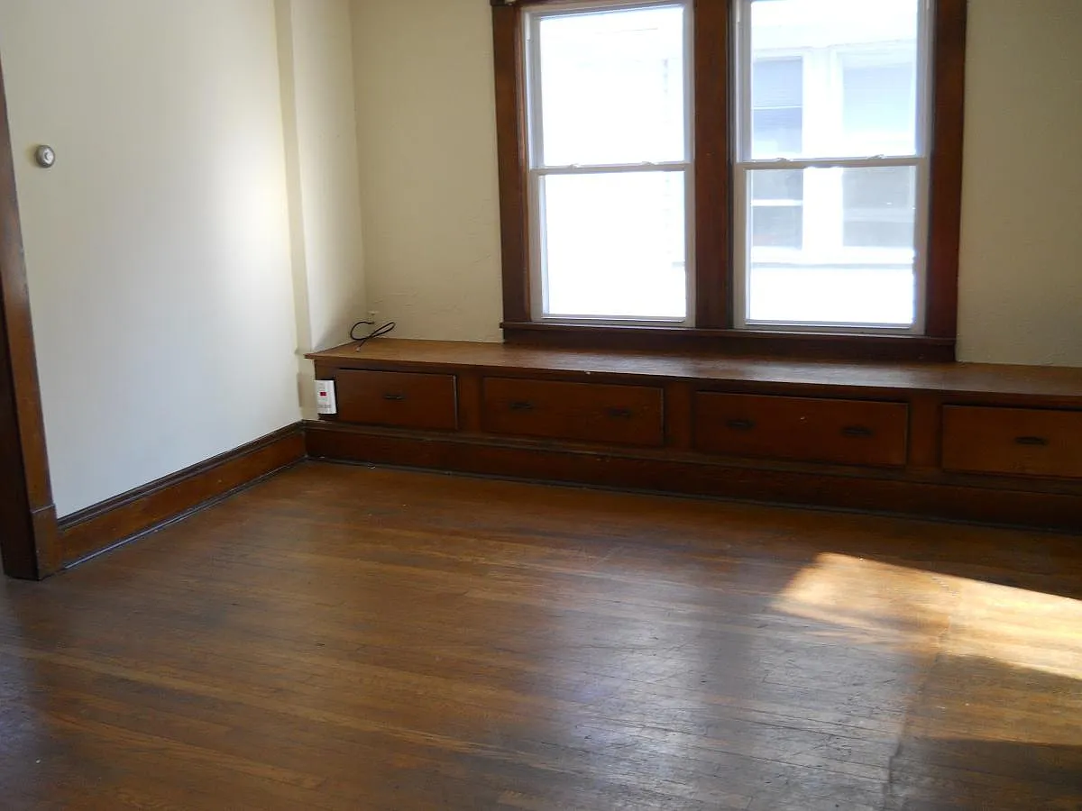 2 bed, 1200 sqft, $1,475 — Photo 3