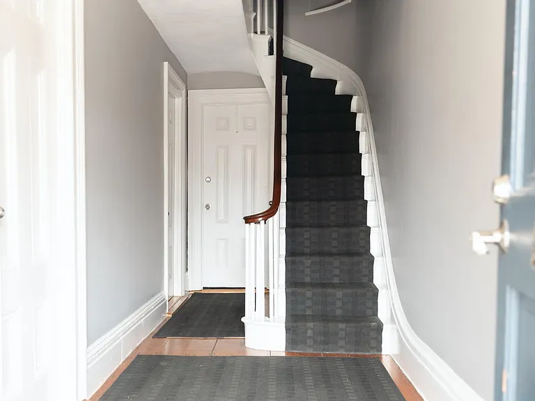10 Adams St #3 — Photo 1