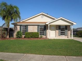 2736 Bayou Boeuf Dr, Marrero, LA 70072