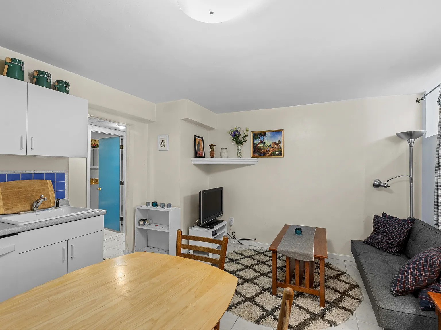 54 Hobson St — Photo 3