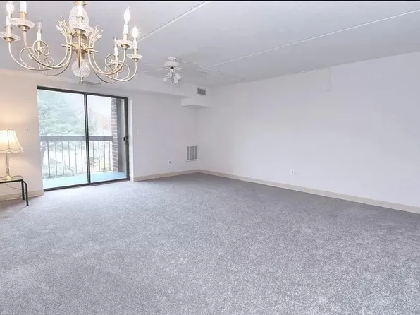 159 Main St, Stoneham, MA