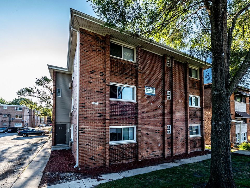 1st image of 14031 S School St #2B
