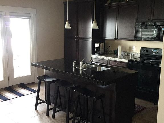 4th image of 399 E Horse Creek Dr