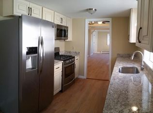 49 Ocean Ave, Fairhaven, MA 02719