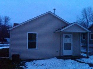 1330 Cypress St, Port Huron, MI 48060