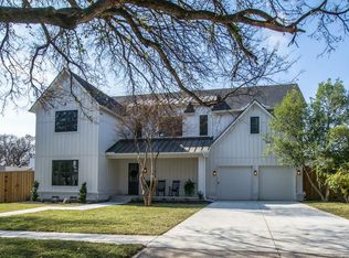 9911 Mixon Dr, Dallas, TX 75220