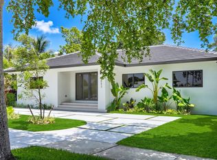 6853 S Waterway Dr, Miami, FL 33155