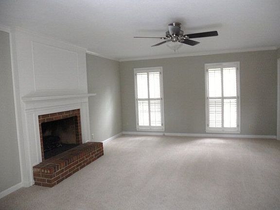 4th image of 1911 Green Forest Dr
