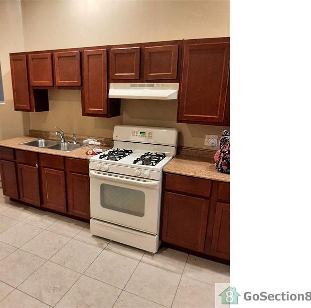 1st image of 1517 S Saint Louis Ave #1