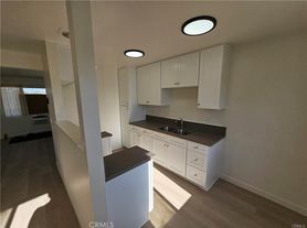 554 E Hurst St, Covina, CA